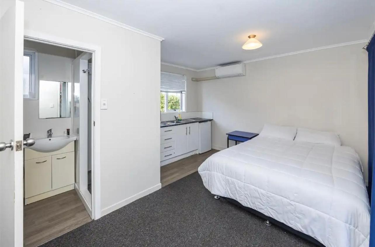 Terapa Motor Inn Hamilton Exteriör bild